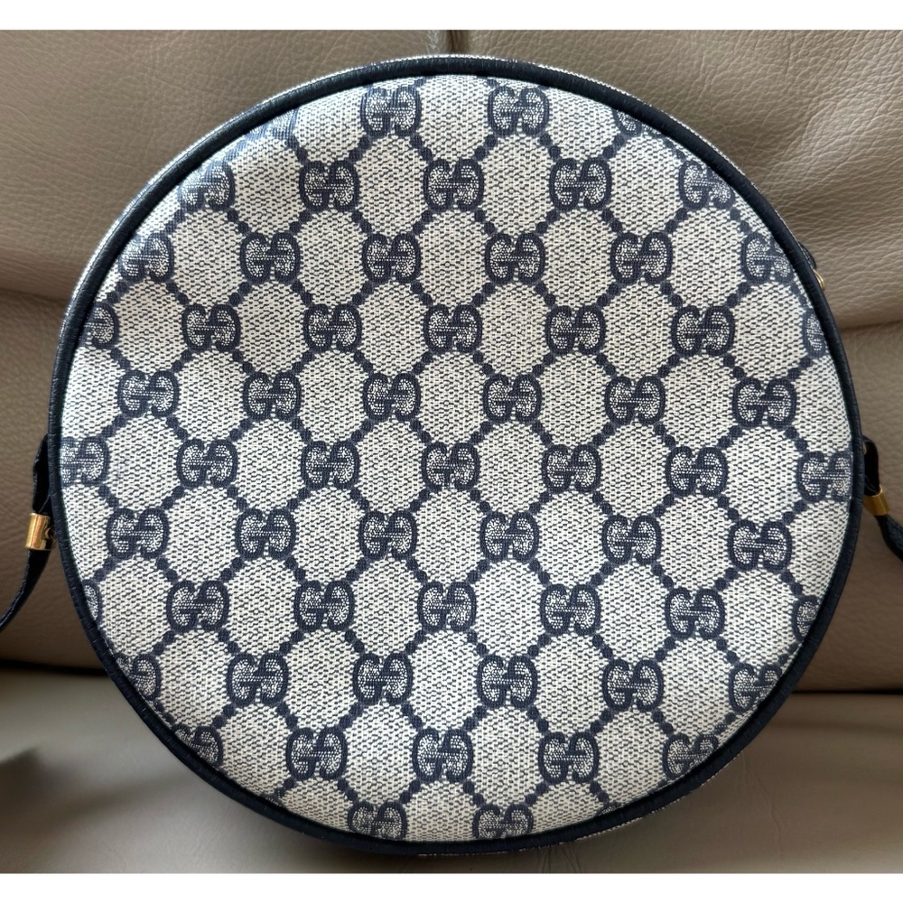 Authentic Vintage Gucci Canteen Navy Monogram Canvas Leather Round Crossbody Bag - Picture 2 of 11